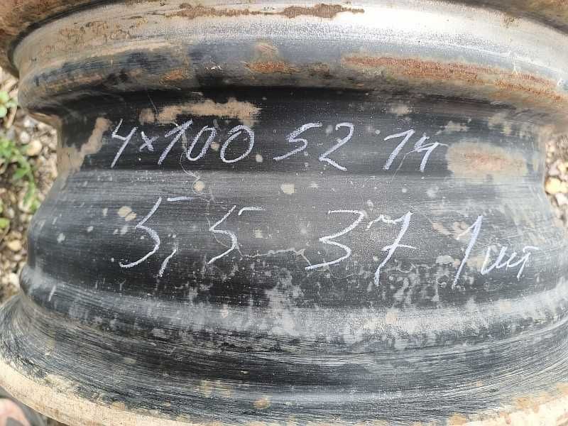 Продам ОДИН оригинальный металлический диск на Volvo