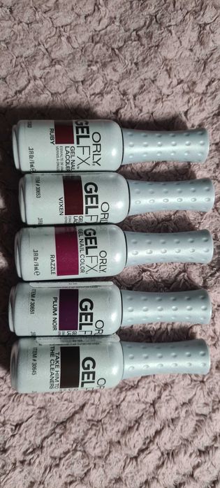 Oja semipermanenta Orly