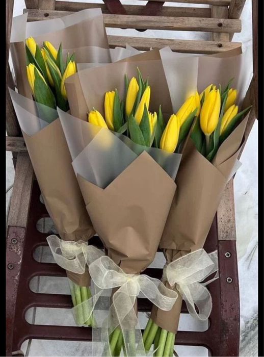 Цветы букеты тюльпаны Астана