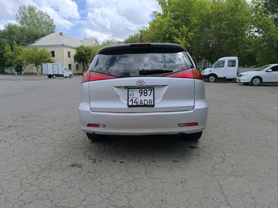 Toyota caldina 2002