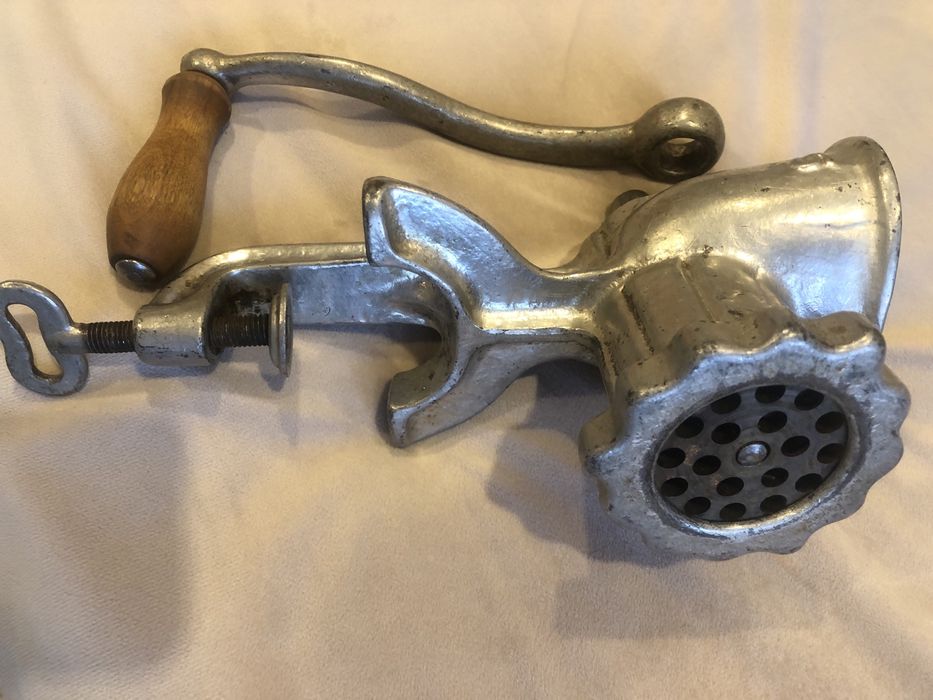 Мясорубка ручная СССР