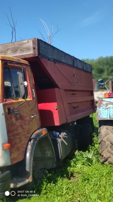 Продам КамАЗ  карьерный