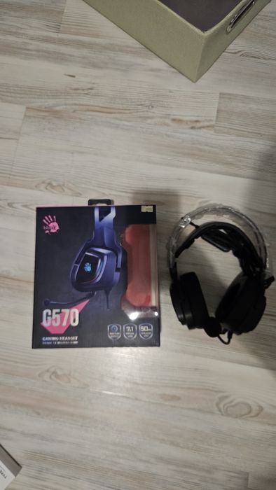 Продается игровой наушник G570