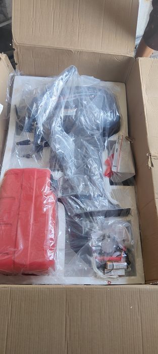 Моторная лодка 9.9