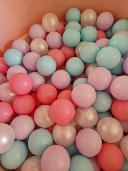 Продам сухой бассейн с шарами 150 шт