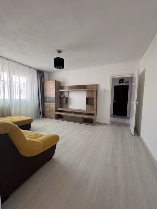 Particular vand apt 2 camere mobilat utilat complet
