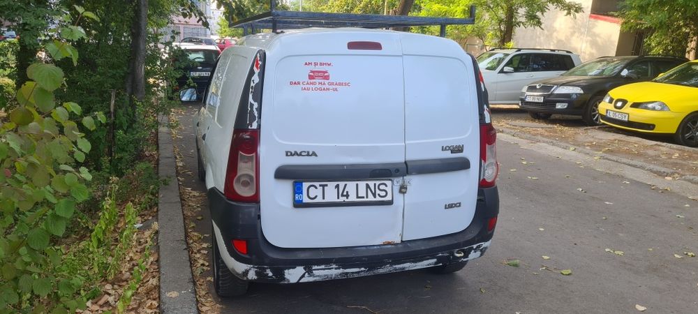 Vand logan  van 2008