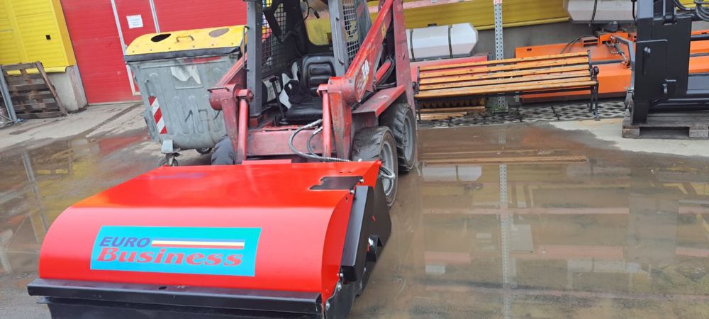 Inchiriere excavator&basculante