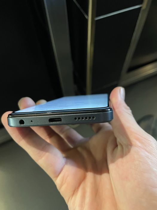 Tecno Spark 20c 128gb yengi