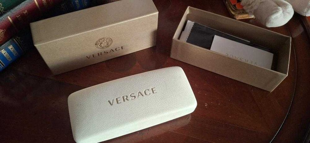 Tocuri ochelari soare Furla, Versace