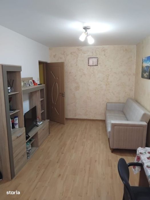Apartament 2 camere, 34 mp, zona Craiovita Noua — fotografia 1