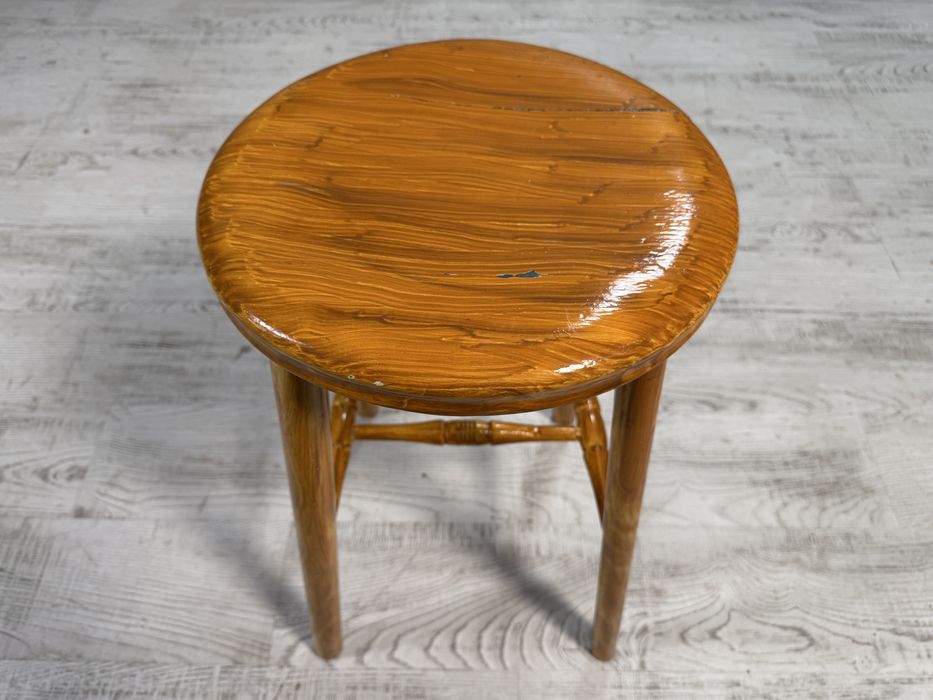 Винтидж високи табуретки - бар стол Р258, Р338, Г360