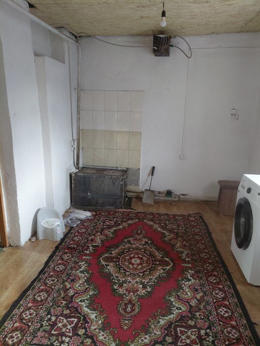 Продам дом на Мурате за магазином саида