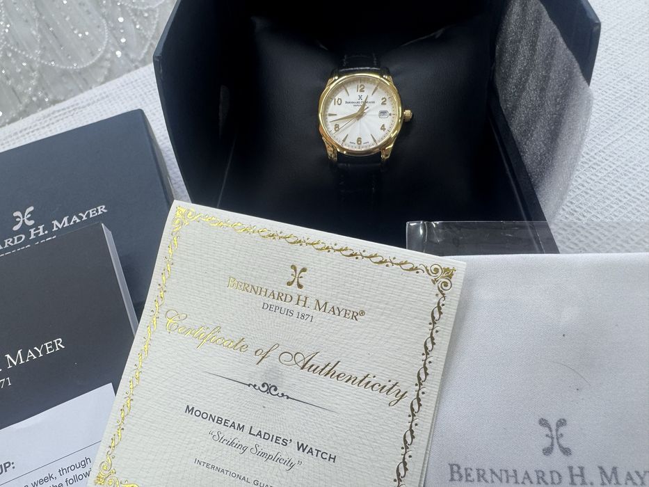 Часы женские оригинал,