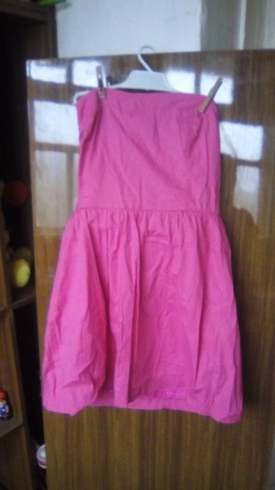 Платья продается