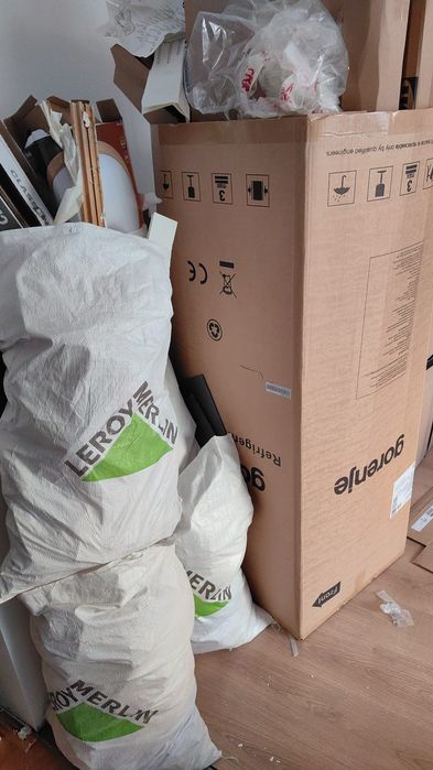 Debarasare apartamente golire subsol mutari