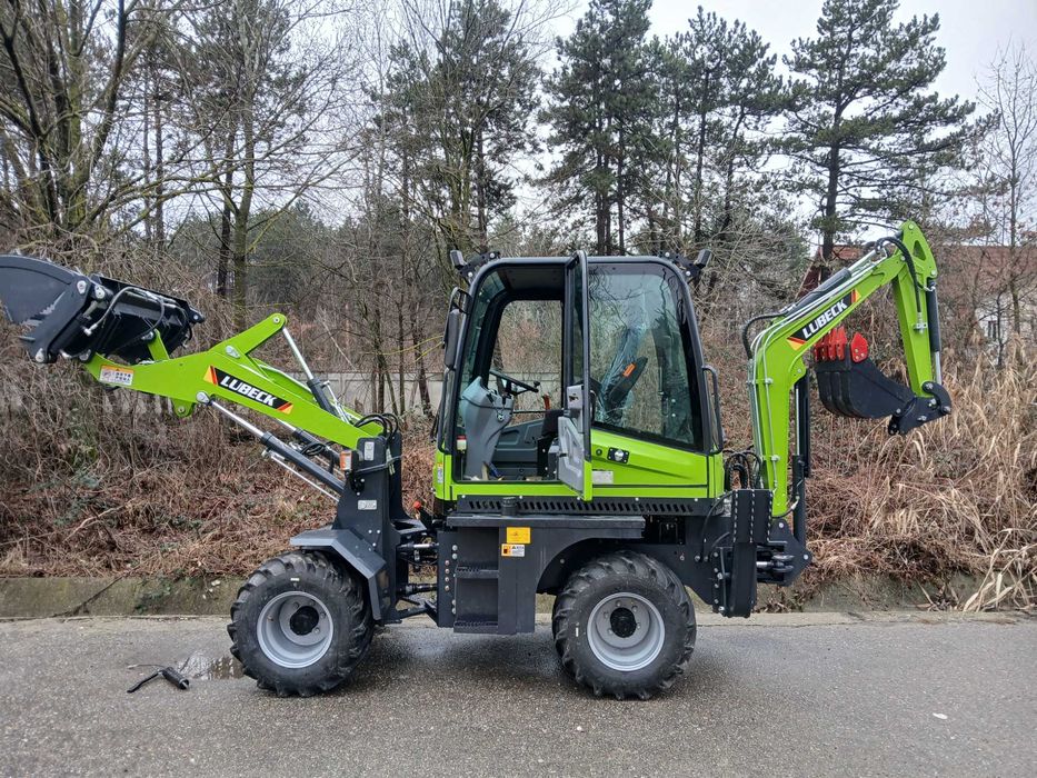 De Închiriat Mini Buldo Miniexcavator