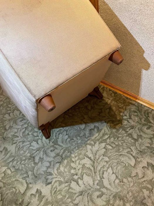 Продам мягкое кресло (велюр)