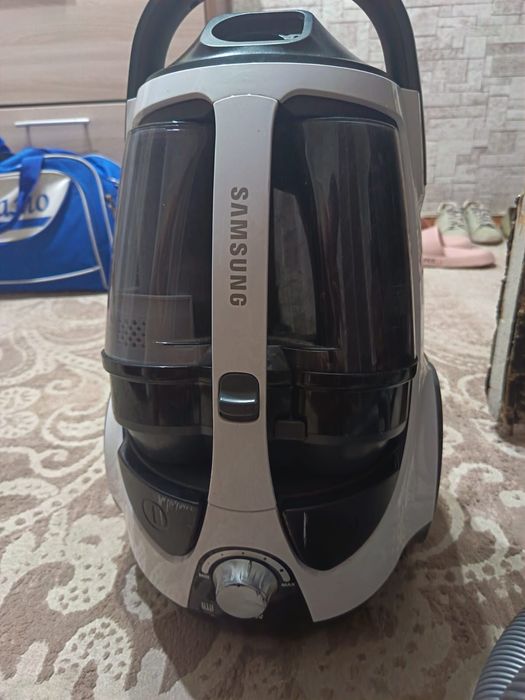 Пылесос самсунг продам