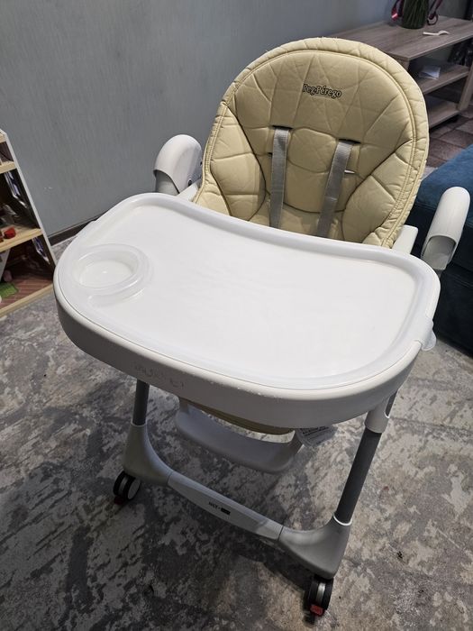 Продам стульчик для кормления