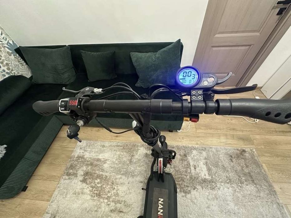 Trotineta nanrobot d5