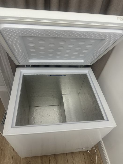 Морозильник Бирюся 15 000