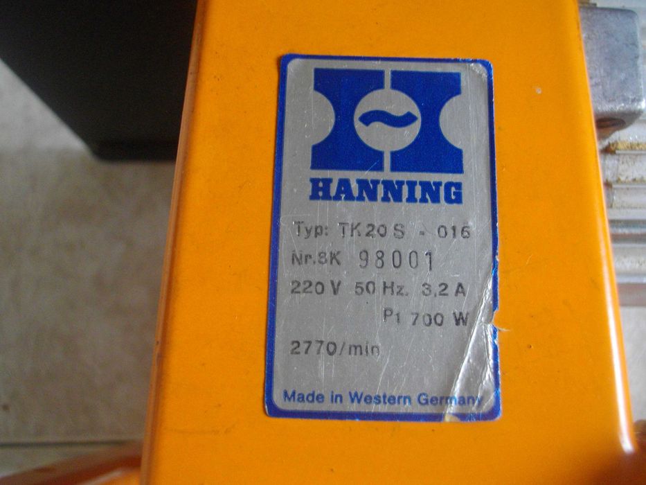 HANNING-700W-3.2A-Настолен Циркуляр-Професионален-Масивен-Ханнинг