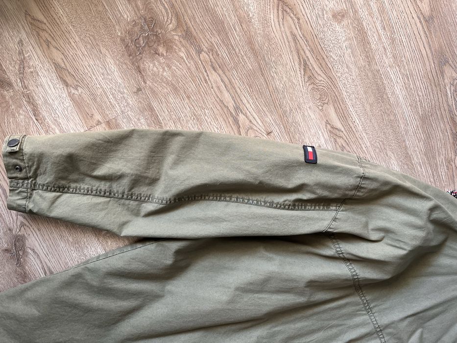 Мъжка парка tommy hilfiger xl.