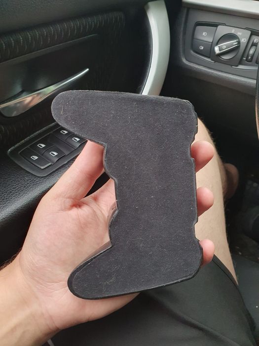 Scrumieră joystick