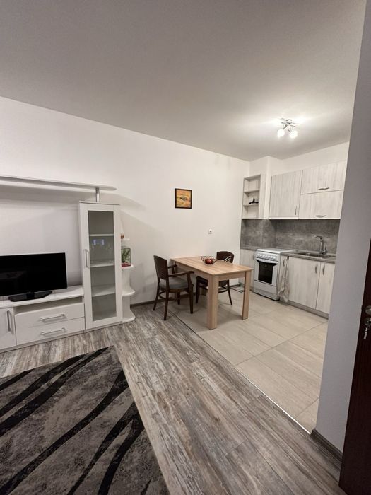 Дава се под наем Тристаен апартамент в София, Градина - 85 кв.м за 797.64 € - Снимка #5