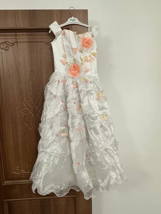 Платья для девочек