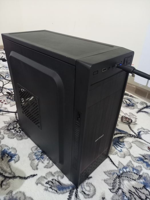 Компьютер настольный