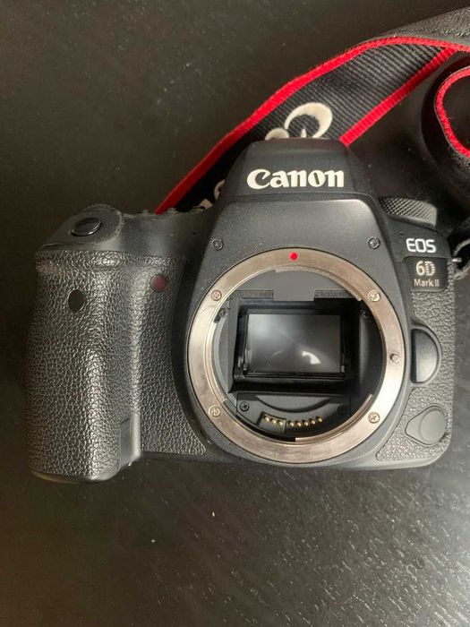 Canon EOS 6D Mark II (body)