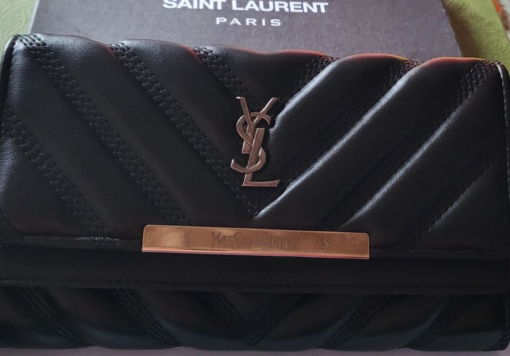 Yves Saint Laurent ,YSL ново дамско портмоне