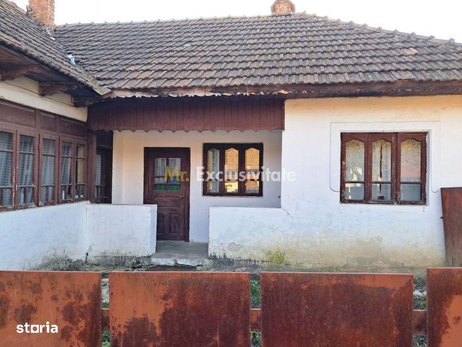 Casă și teren de vânzare Polovragi - Racovița