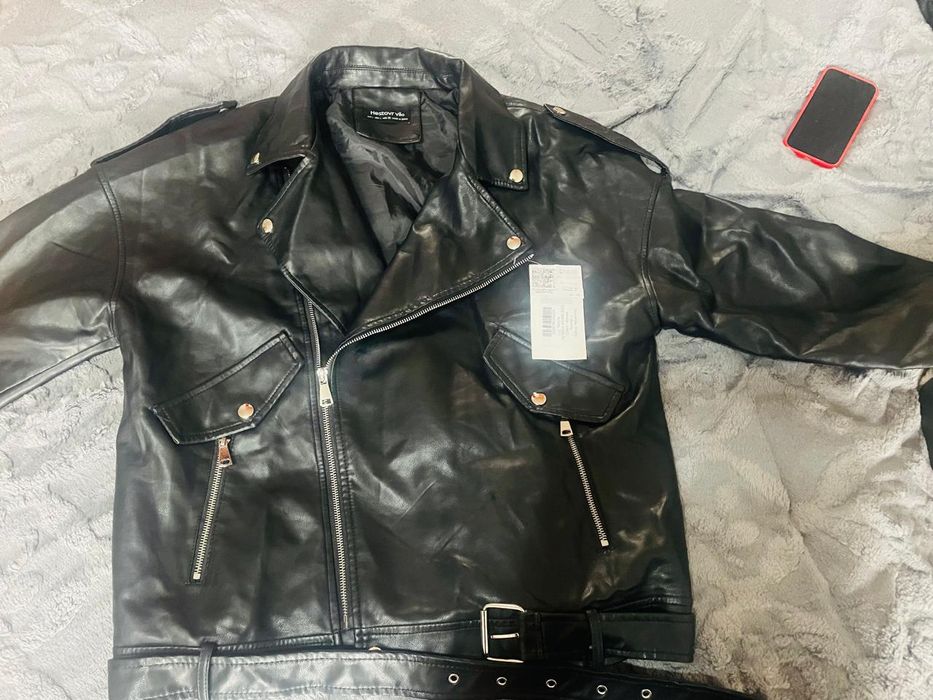 Продам новую косуху