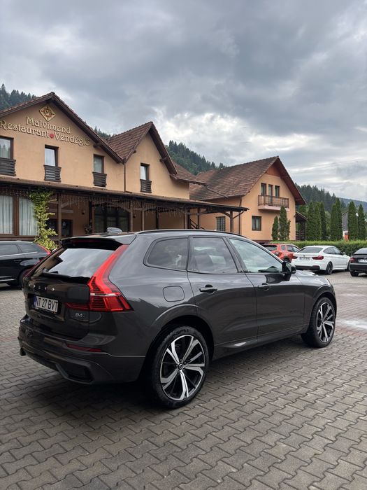 VOLVO XC60 2022 — imagine 3