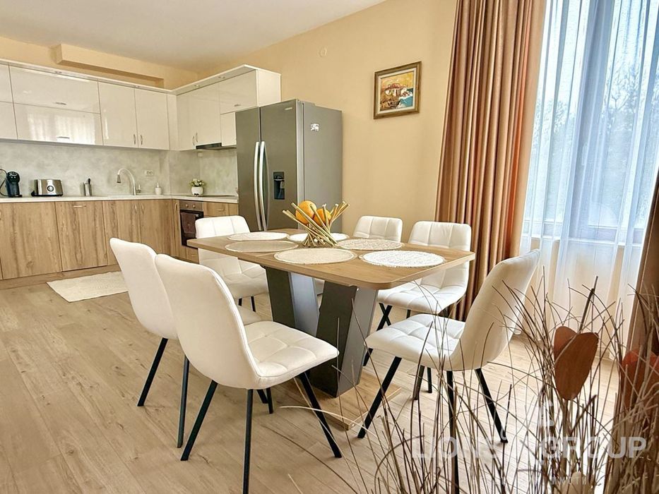 3-стаен в Варна, област-к.к.Златни пясъци площ 118 цена 198000