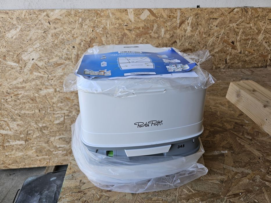 Toaletă camper, rulotă Thetford Porta Potti 345