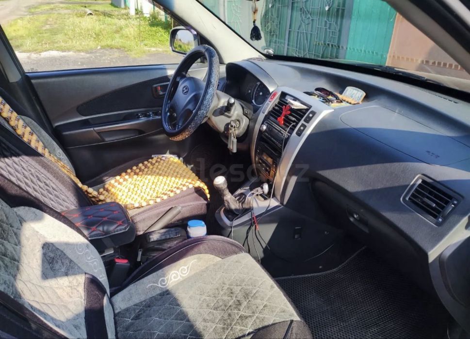 Продам автомобиль Hyundai tucson