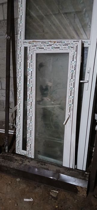 Дверь входная с рольставнями