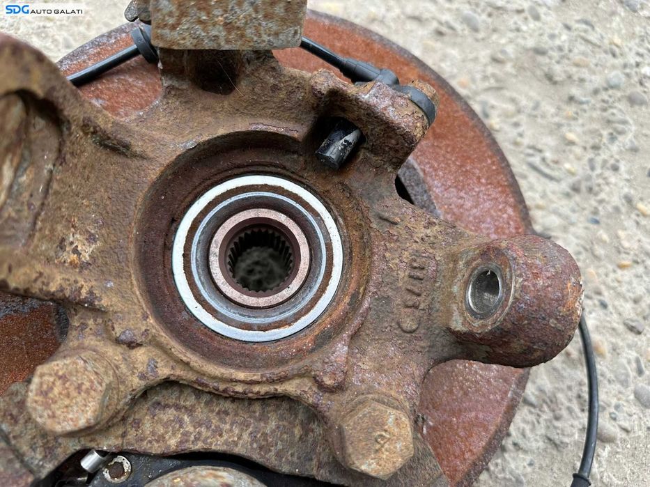 Fuzeta cu Rulment Dreapta Fata Nissan Primera 2.2 D 2002 - 2007 [X3667]