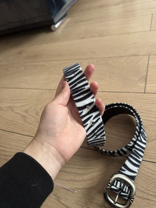 Curea chrome hearts model zebra