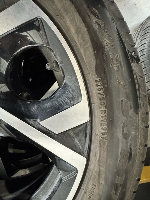 Vand set jante si cauciucuri