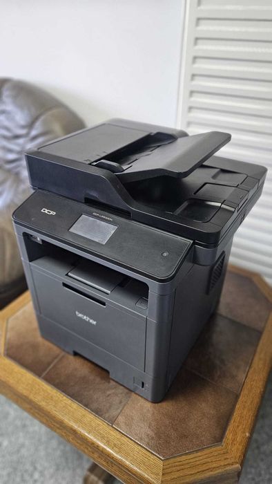 Imprimanta multifunctionala Brother DCP-L5500DN