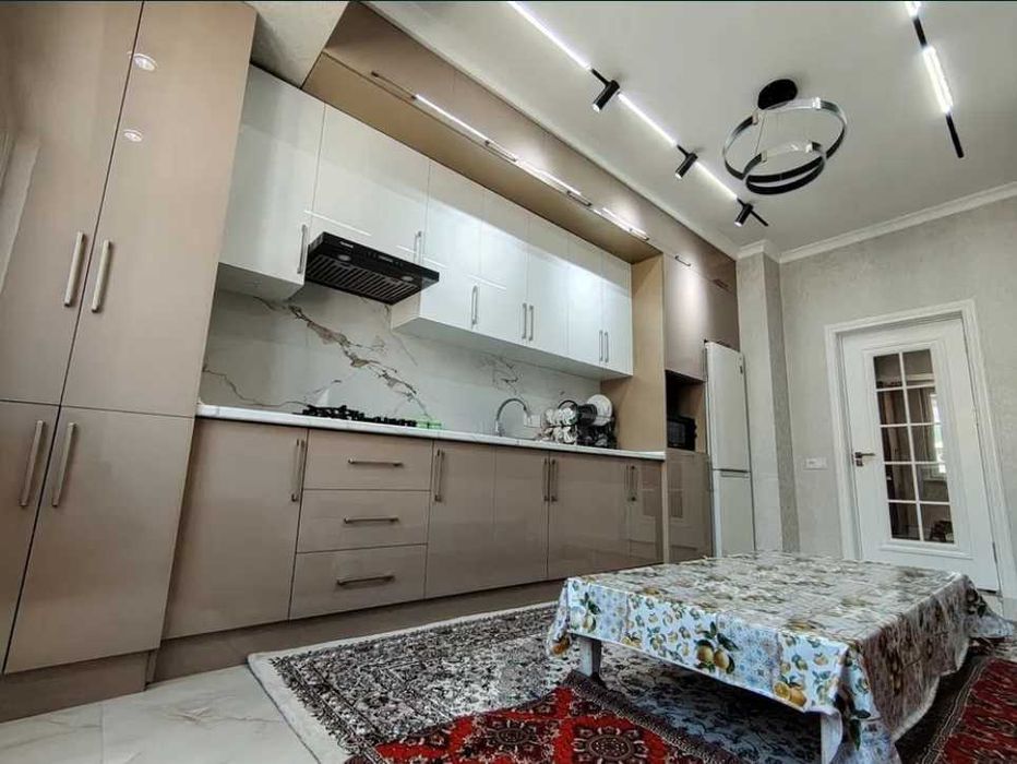 Продается 2-комнатная новостройка 57 кв ЖК «Nice Villas» (м. Олмос)(S)