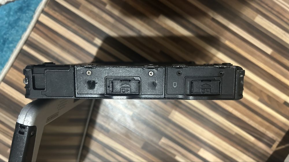 Vand laptop panasonic CF-19 cu touch pad si pix atasat pentru diagnoza