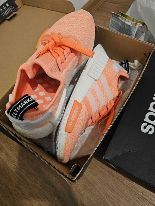 Adidas Дамски маратонки 38 номер
