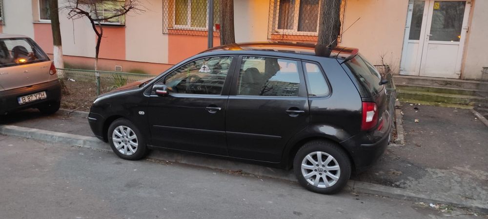 Vand VW Polo 9n 2004 1.4 benzina
