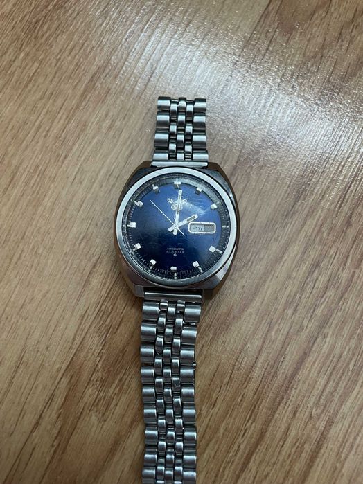 Vintage Seiko 5 Automatic Blue Dial Date/Day 21Jewels